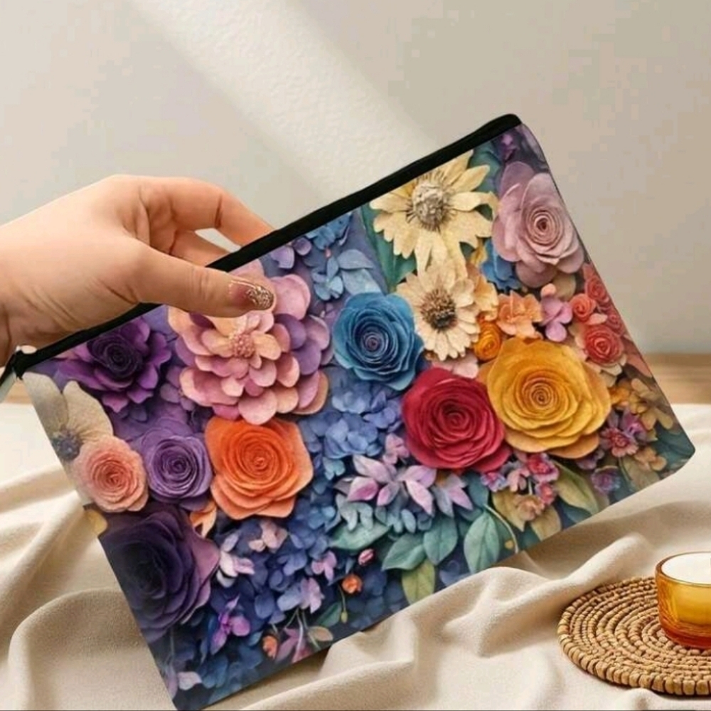 Boho Vintage Floral Printed Zipper Pouch Multicolor Roses Purse